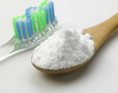 can you brush with baking soda everyday